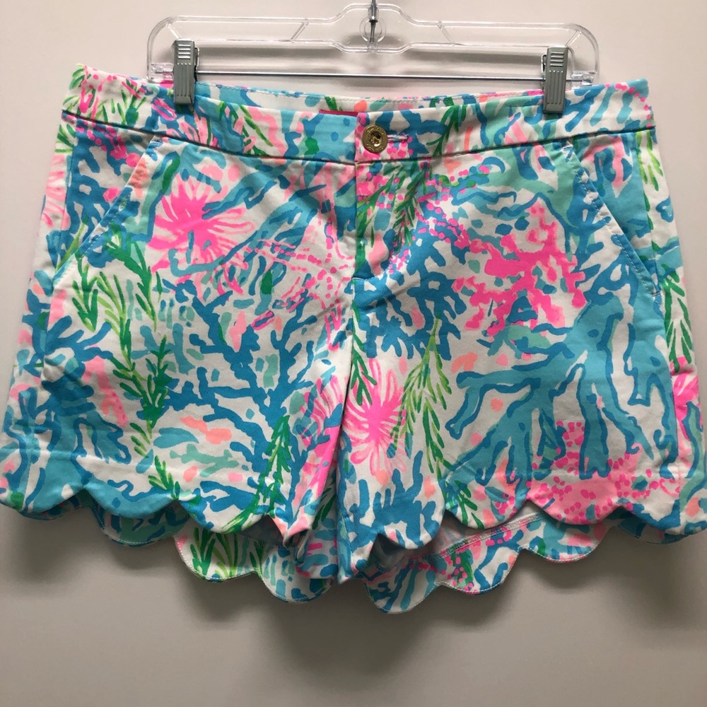 NWT Lilly Pulitzer Buttercup Stretch Shorts Size 12